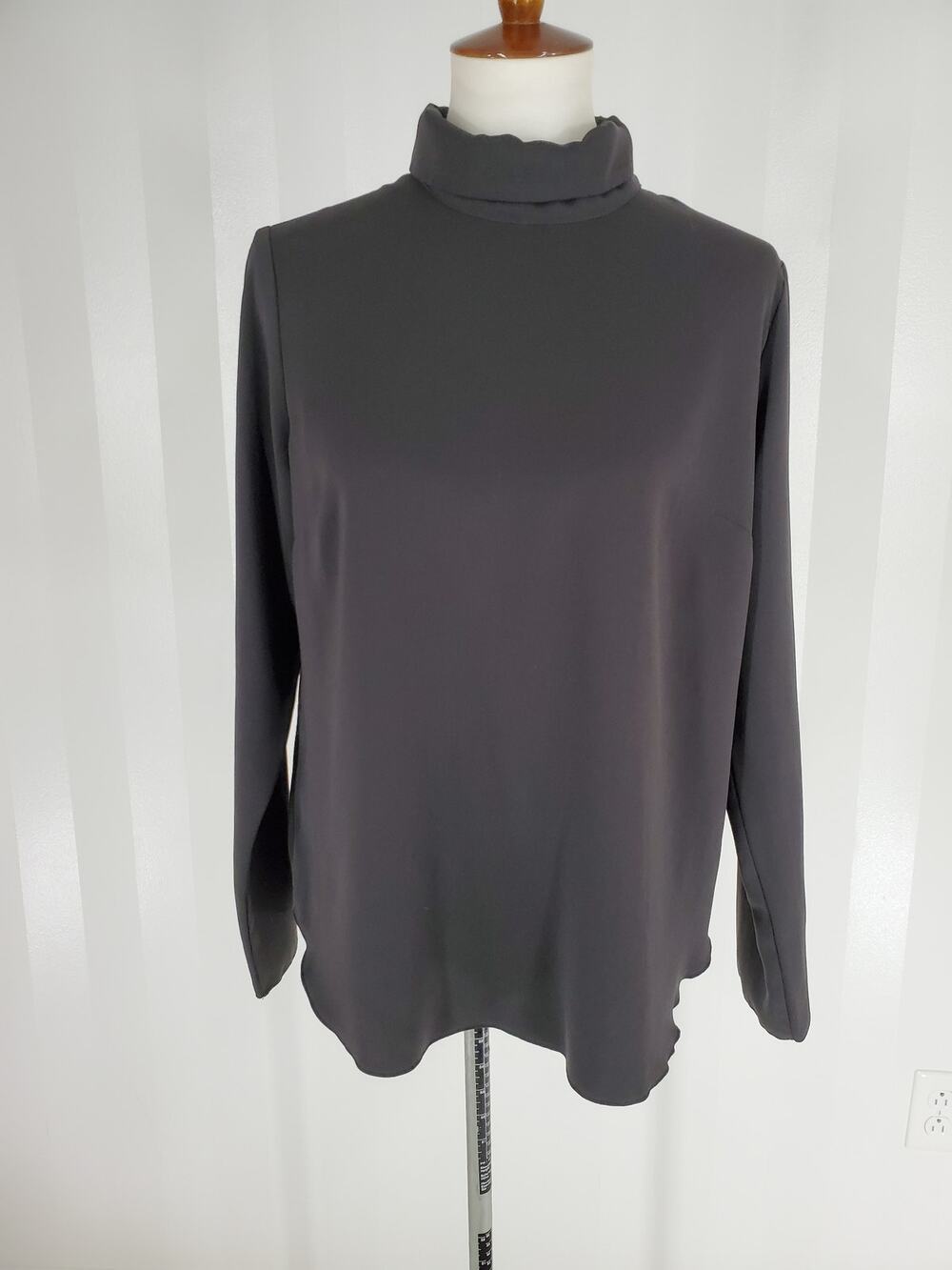 Ann Taylor Black Mock Neck Long Sleeve Blouse Top Sz S